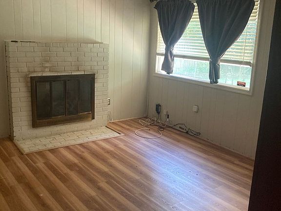 3rd image of 5858 14th St N