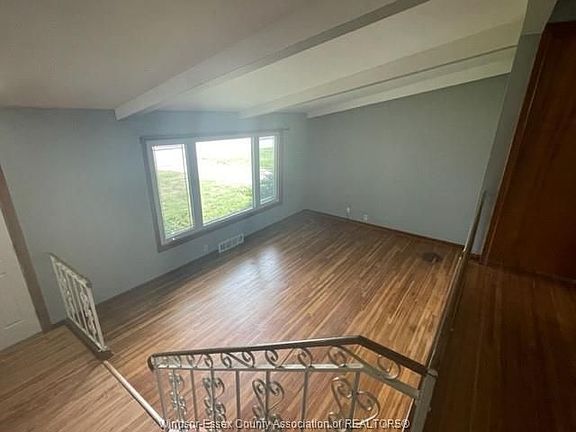 5th image of 3587 Virginia Park Ave