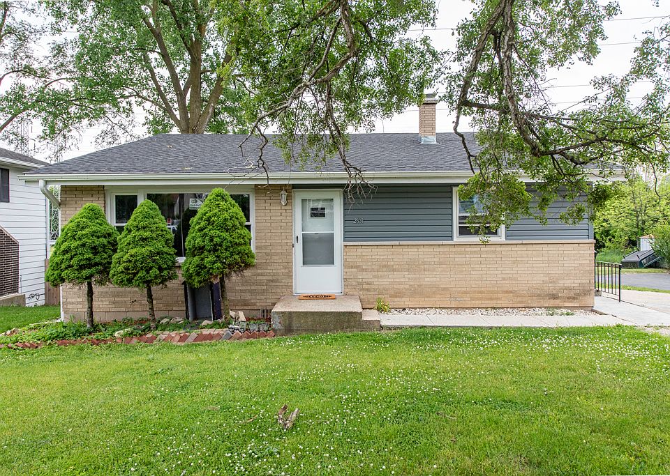 1st image of 2631 W Greenwood Ave