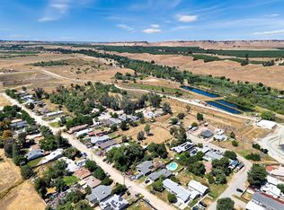 17161 N Waldby Ave, Friant, CA 93626