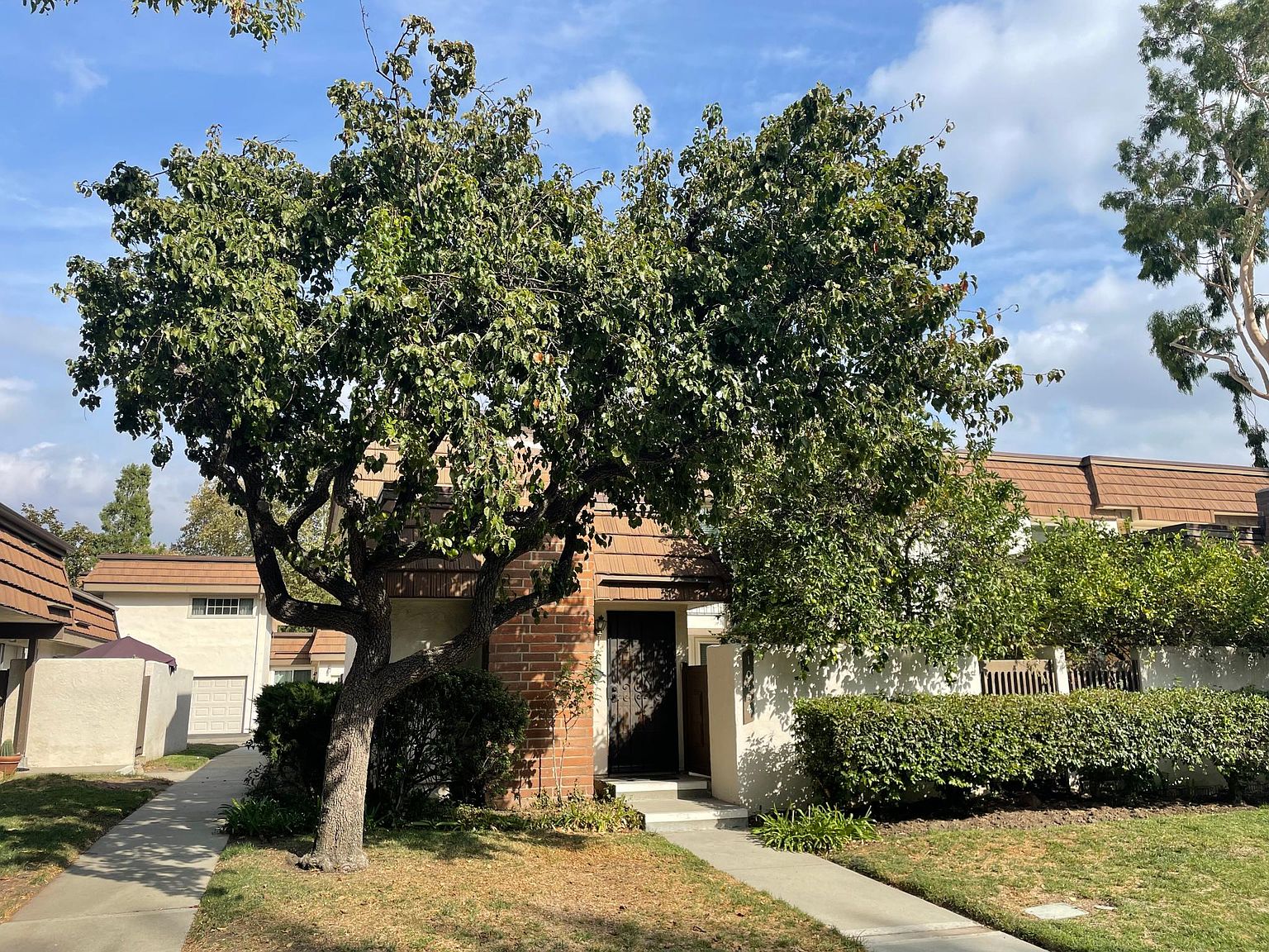 10454 Larwin Ave, Chatsworth, CA 91311 | Zillow