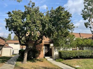 10454 Larwin Ave, Chatsworth, CA 91311