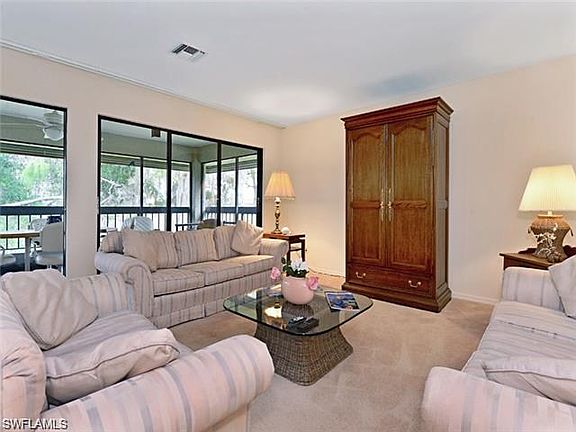 5th image of 100 Wyndemere Way #A-304