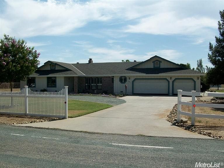1st image of 2851 Stony Creek Cir