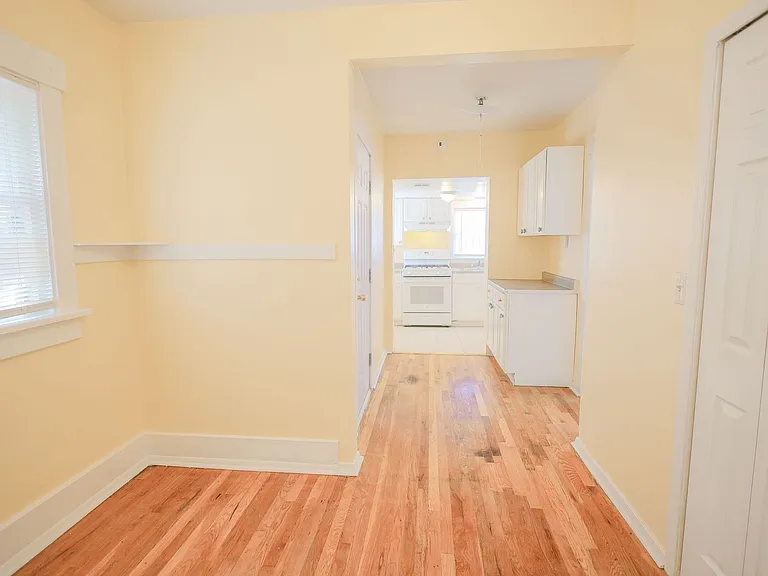 317 N Santa Rita Ave — Photo 6