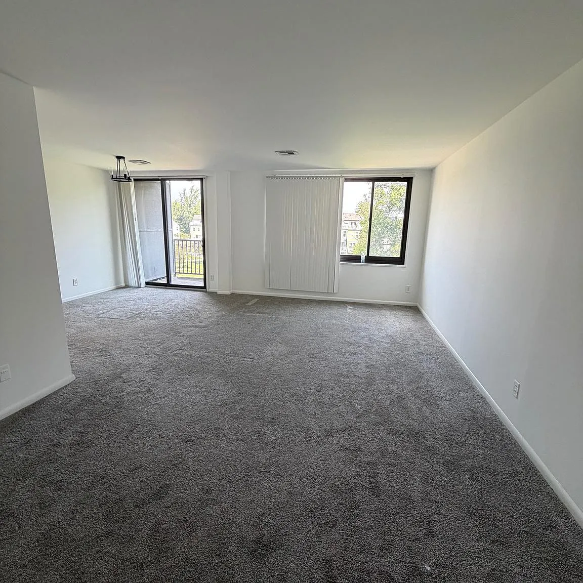 Seville A Condo — Photo 2