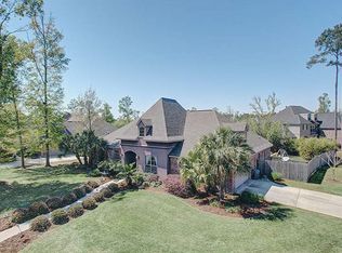 213 Delta Dr, Mandeville, LA 70448