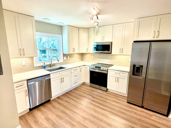 3058 Dupree Dr SW, Huntsville, AL 35801