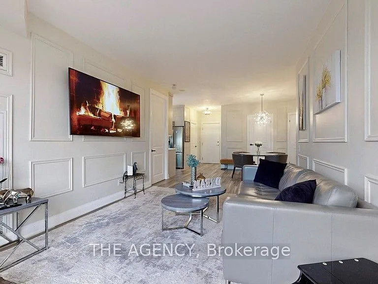 25 Kingsbridge Garden Cir #226 — Photo 7