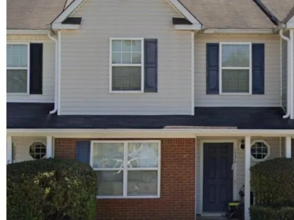 5326 Creekview Ln, Morrow, GA 30260