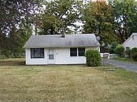 1st image of 419 Erskine Ave