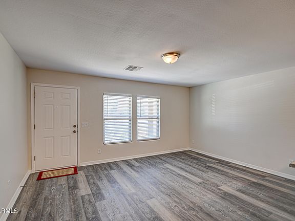 4th image of 138 E PATTON Avenue