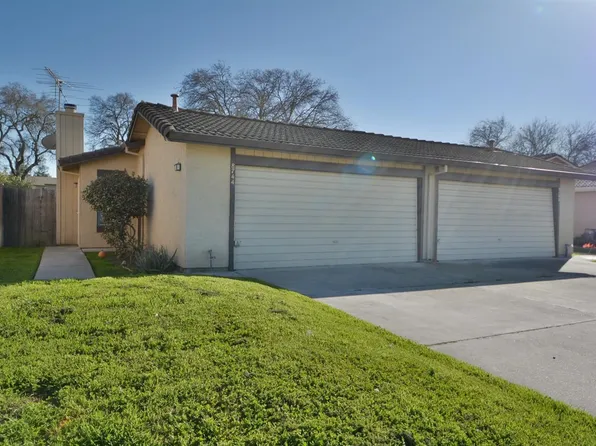 8744 Fox Creek Dr, Stockton, CA 95210