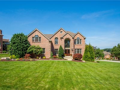 232 Palomino Dr, Bethel Park, PA, 15102
