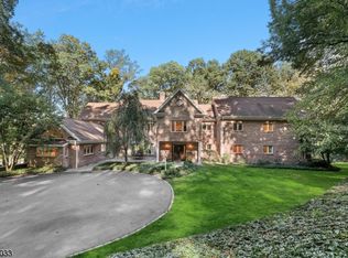 40 Spring Hill Rd, Mendham, NJ 07945