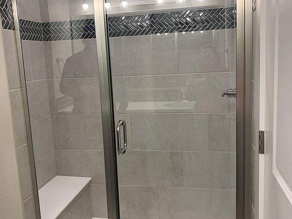 master shower with bench