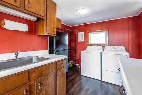 5th image of 170 S Main St #3