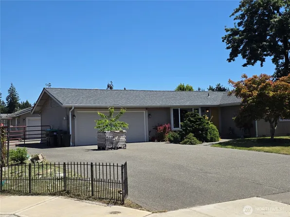 810 Century Court NE, Lacey, WA 98516