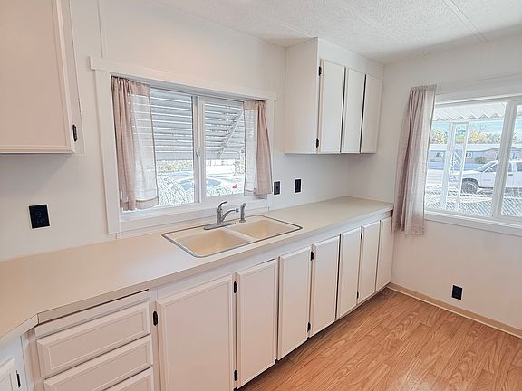 4th image of 10617 W Java Dr