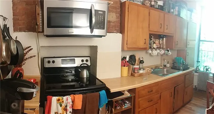 Rented by R New York | media 53