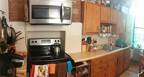 Rented by R New York