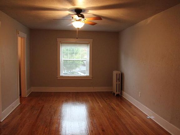 2nd image of 810 E 12th Ave APT 5
