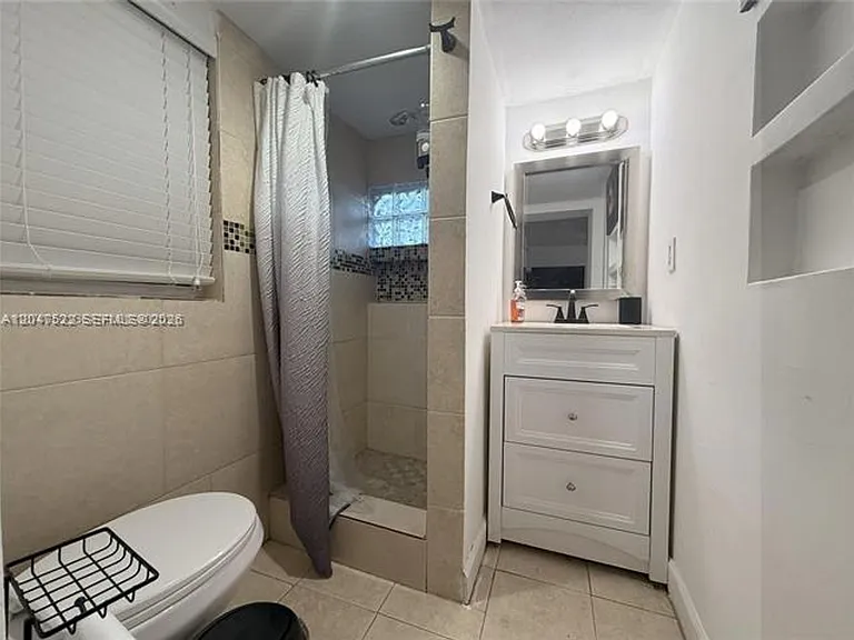 947 NE 149th St #947 — Photo 26