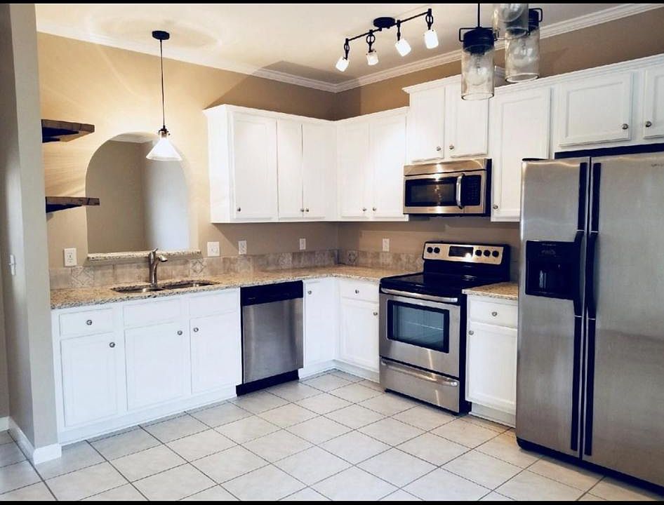 1st image of 1101 Downs Blvd APT 173