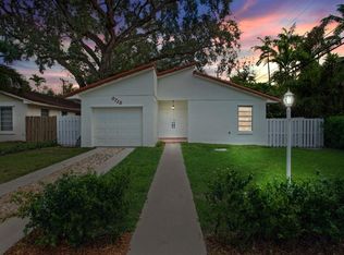 5715 SW 42nd St, South Miami, FL 33155