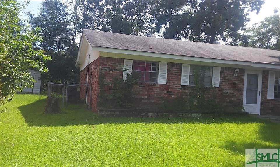 2nd image of 1617 Cloverdale Dr