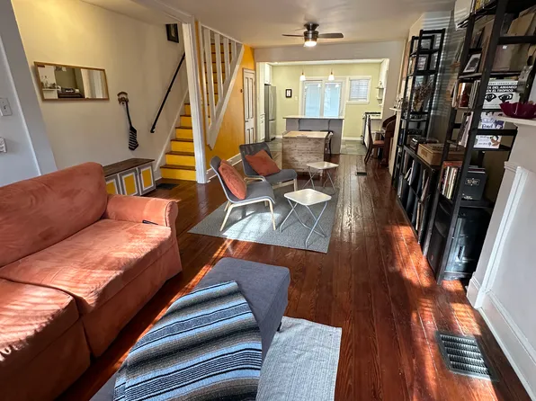 2247 Montrose St, Philadelphia, PA 19146