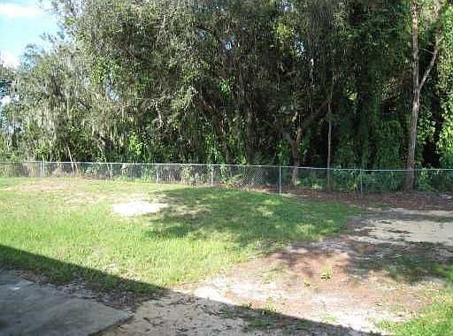 4th image of 5102 Bird Ln