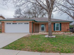 6517 Alta Vista Dr, Watauga, TX 76148