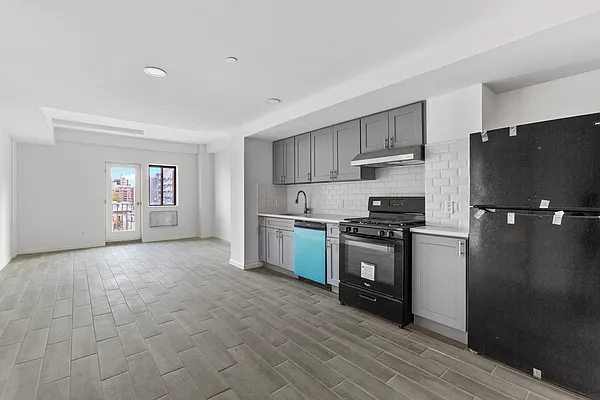 Rented by NY Space Finders Inc. | media 1