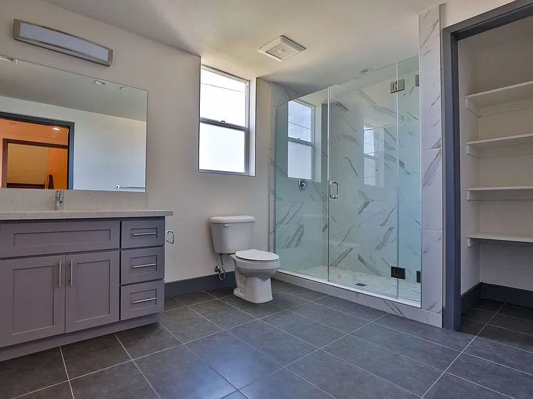 Aries Townhomes and Apartments — Photo 24