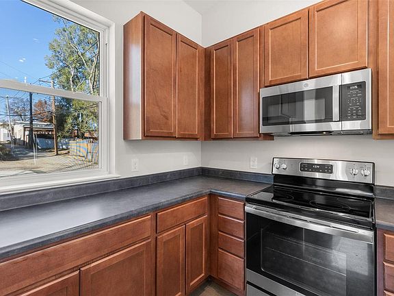 4th image of 3417 Louisiana Ave