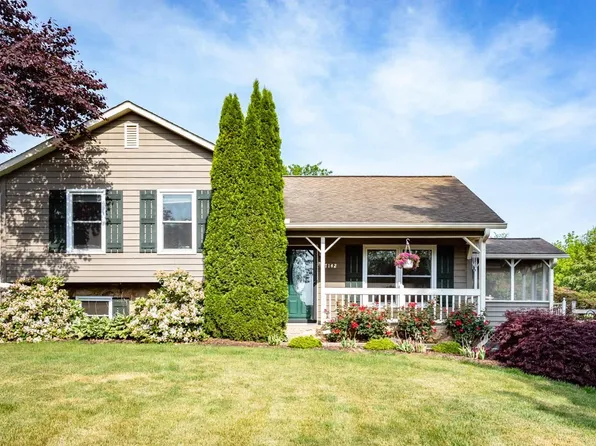 7142 Blair Meadow Ln, Mount Crawford, VA 22841