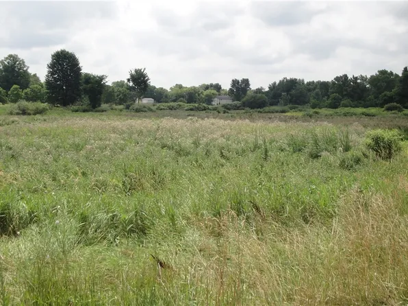 Burbank & Erie St, Creston, OH 44217