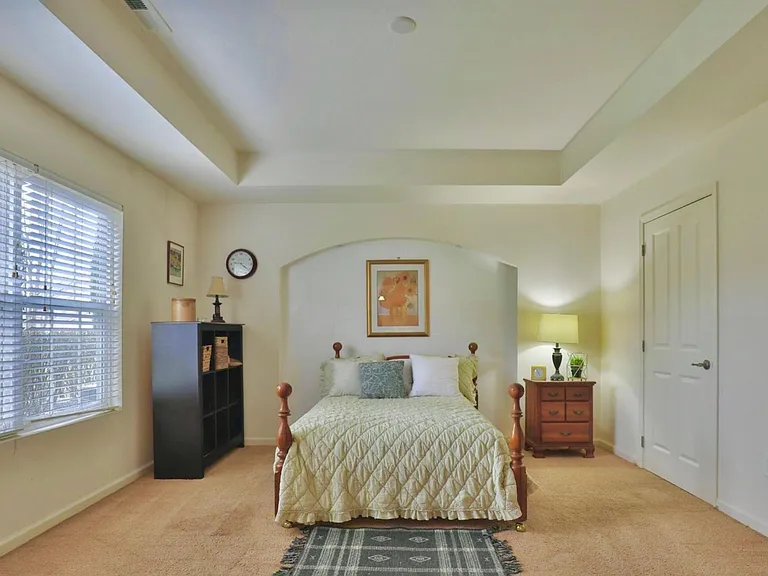 9092 Polaris Lakes Dr — Photo 14