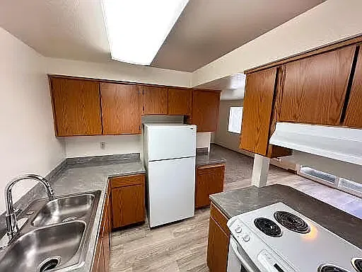 Liberty Square Apartments