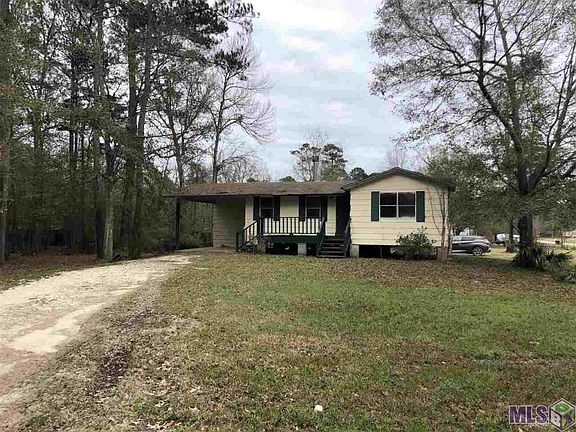 3rd image of 17077 Olive Dr