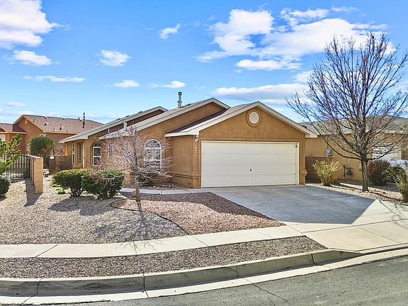 2nd image of 804 Mirasol Ct NW