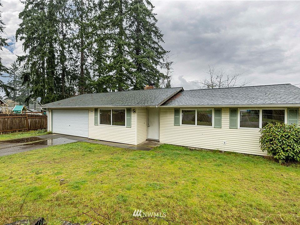  4848 Laura Ln SE