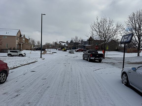 4th image of 15732 Olmsted Pl