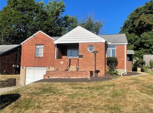 404 Poe Dr, Pittsburgh, PA 15235