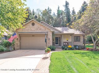 6250 Timber View Dr, East Lansing, MI 48823