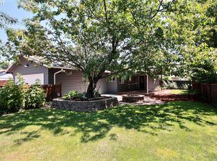2614 NW Madrona St, Vancouver, WA 98665