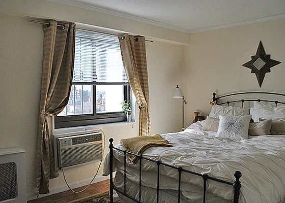Rented by Chartwell Manhattan Realty | media 18