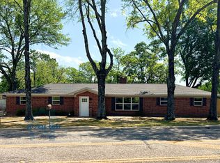 806 Holly St, Atlanta, TX 75551