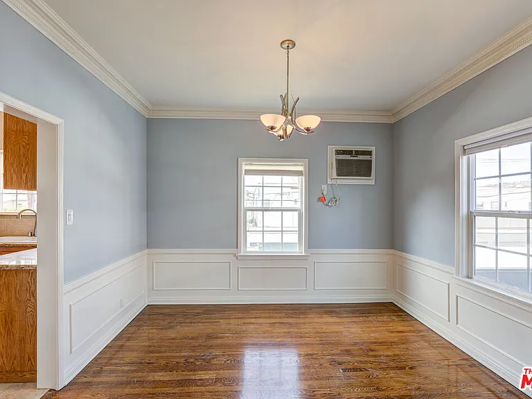 127 N Harper Ave — Photo 6